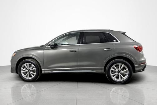 2022 Audi Q3 45 S line Premium Plus