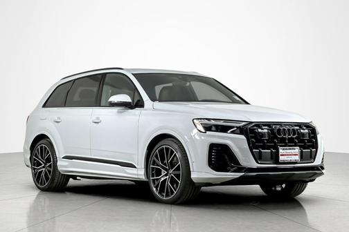 2025 Audi Q7 55 Premium Plus