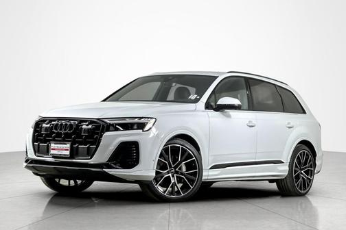 2025 Audi Q7 55 Premium Plus