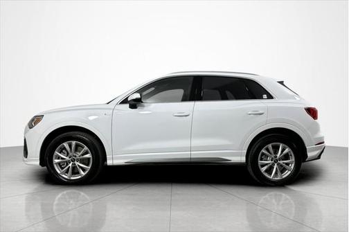 2024 Audi Q3 Premium 45 TFSI S line quattro Tiptronic