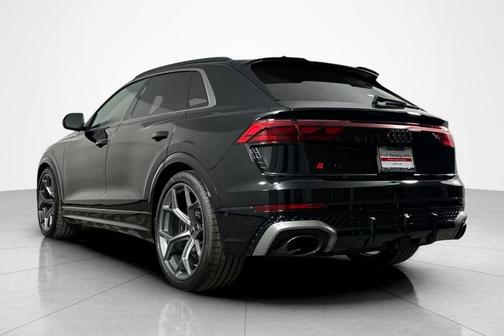 2025 Audi RS Q8 4.0T
