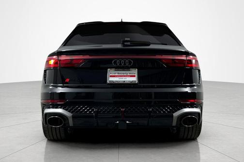 2025 Audi RS Q8 4.0T