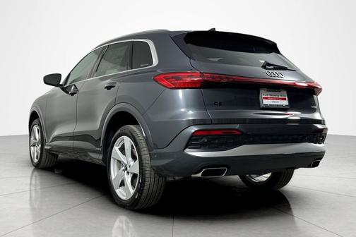 2025 Audi Q5 Premium Plus