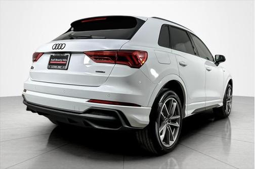 2025 Audi Q3 45 S line Premium Plus