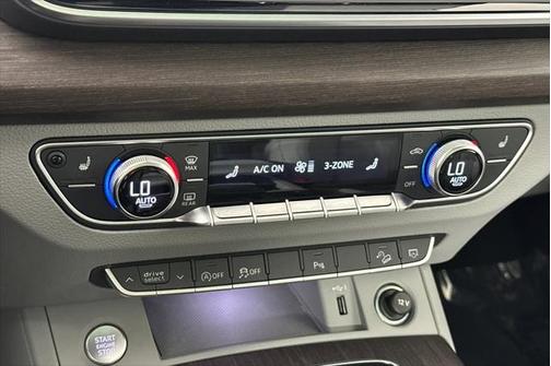 2022 Audi Q5 45 S line Premium