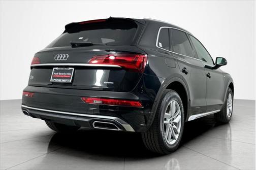 2022 Audi Q5 45 S line Premium
