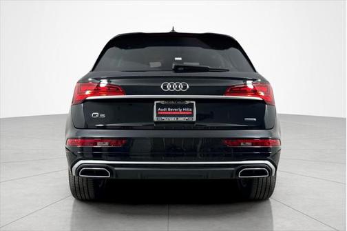 2022 Audi Q5 45 S line Premium