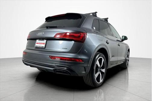 2022 Audi Q5 45 S line Premium Plus