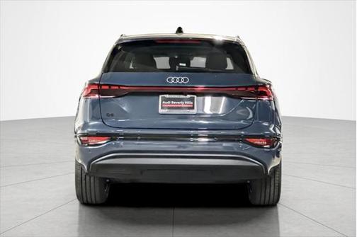2025 Audi Q6 e-tron Premium Plus quattro