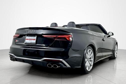 Mythos Black Metallic/Black Roof 2023 Audi S5 Premium Plus TFSI quattro Tiptronic