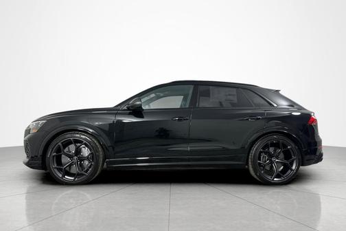2025 Audi RS Q8 4.0T