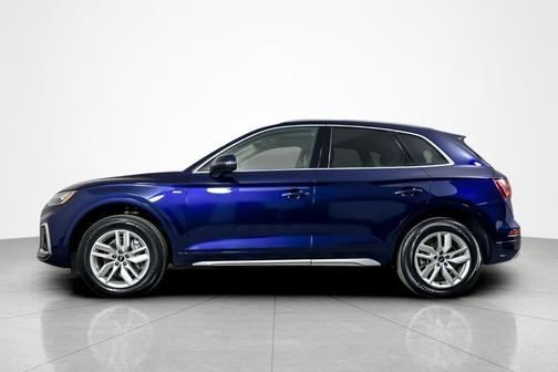 2022 Audi Q5 45 S line Premium