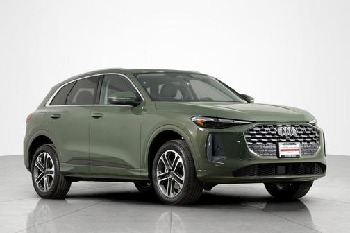 District Green Metallic 2026 Audi Q5 Premium TFSI quattro S tronic