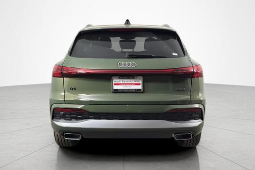 District Green Metallic 2026 Audi Q5 Premium TFSI quattro S tronic