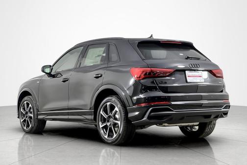 2025 Audi Q3 45 S line Premium Plus