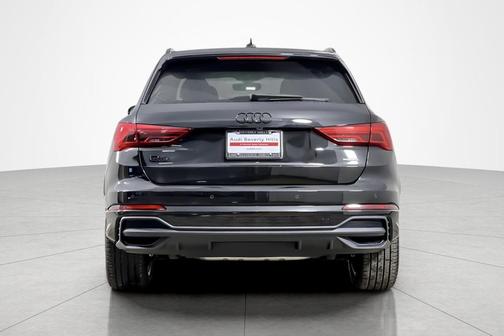 2025 Audi Q3 45 S line Premium Plus