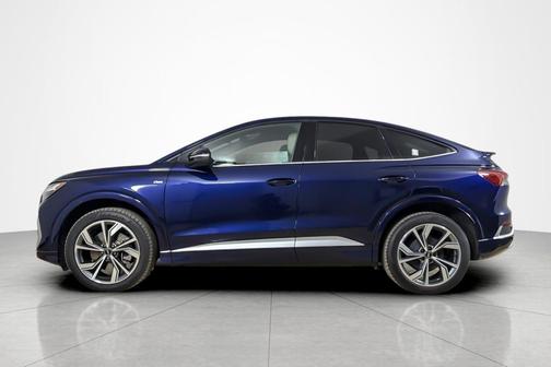 Navarra Blue Metallic 2023 Audi Q4 e-tron Premium 50 quattro