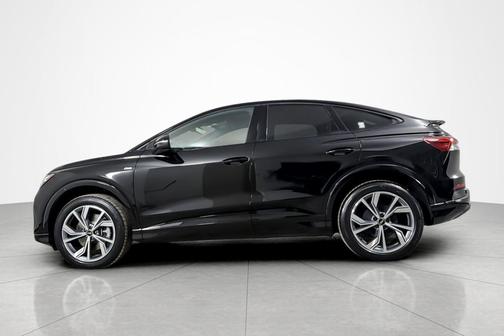 2024 Audi Q4 e-tron Premium 50 quattro