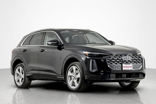 2025 Audi Q5 Premium Plus TFSI quattro S tronic