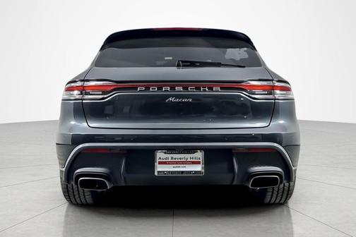 2023 Porsche Macan AWD