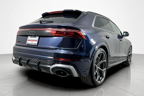 2025 Audi RS Q8 4.0T