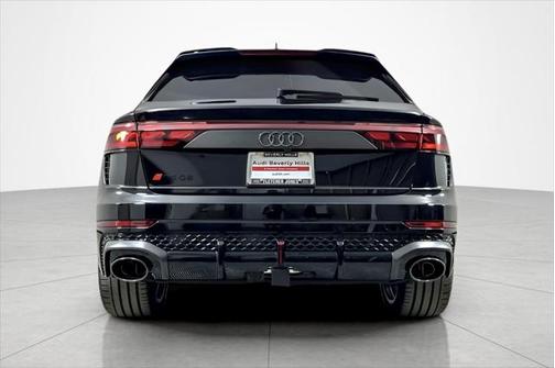 2025 Audi RS Q8 4.0T