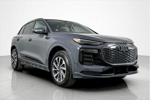 2025 Audi Q6 e-tron Premium Plus quattro