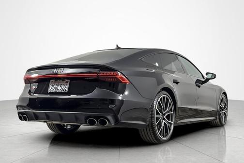 Mythos Black Metallic 2023 Audi S7 Prestige TFSI quattro Tiptronic