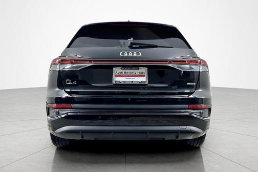 2024 Audi Q4 e-tron Premium Plus 55 quattro