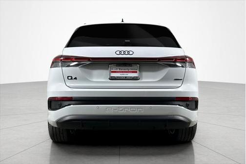 2025 Audi Q4 e-tron Premium Plus 55 quattro