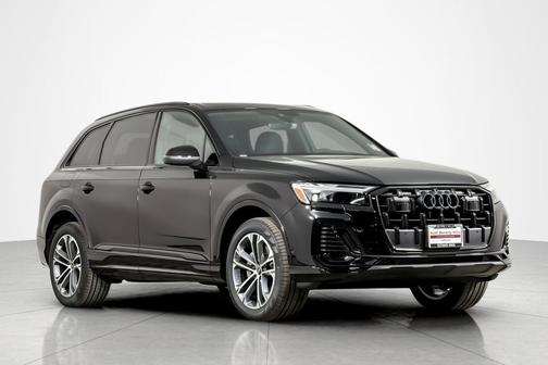 Mythos Black Metallic 2026 Audi Q7 45 Premium