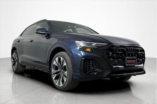2025 Audi Q8 55 Premium Plus