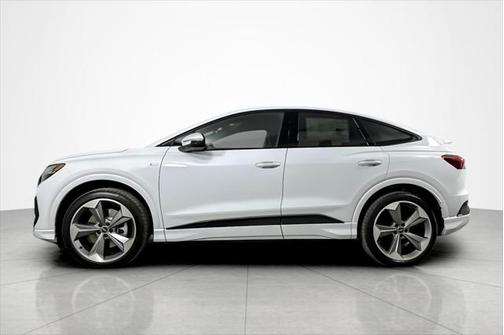 2025 Audi Q4 e-tron Sportback Premium 55 quattro