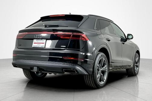 2026 Audi Q8 55 Premium