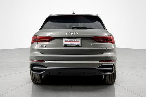 Chronos Gray Metallic 2023 Audi Q3 Premium 45 TFSI S line quattro Tiptronic