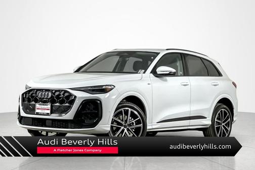 Glacier White Metallic 2026 Audi Q5 Premium Plus TFSI quattro S tronic