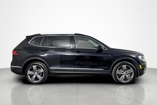 2020 Volkswagen Tiguan 2.0T SE R-Line Black 4MOTION