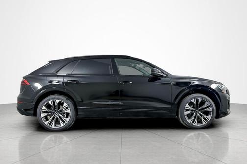 2026 Audi Q8 55 Premium Plus