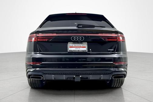 2026 Audi Q8 55 Premium Plus