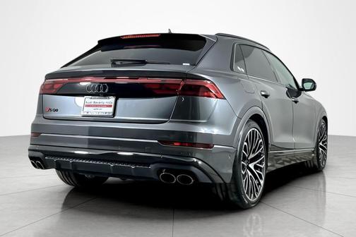 2026 Audi SQ8 4.0T Prestige