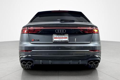 2026 Audi SQ8 4.0T Prestige