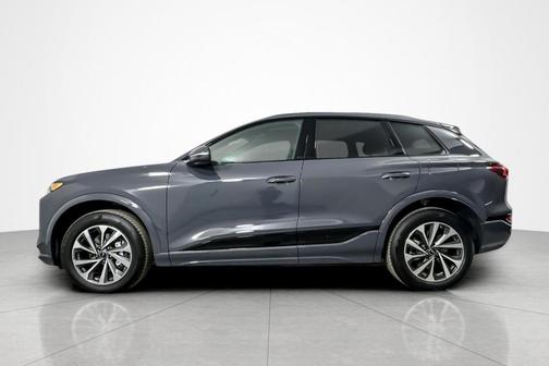 Magnet Gray 2027 Audi Q6 e-tron Premium quattro
