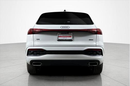 2025 Audi Q5 Premium