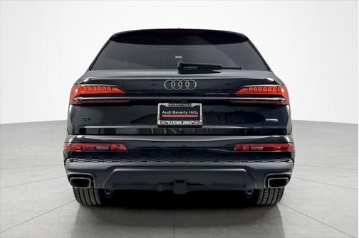 2025 Audi Q7 55 Premium Plus