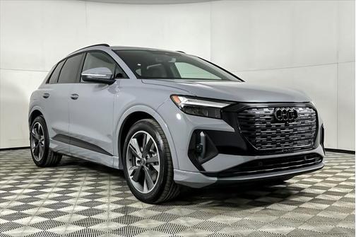 2025 Audi Q4 e-tron Premium Plus 55 quattro