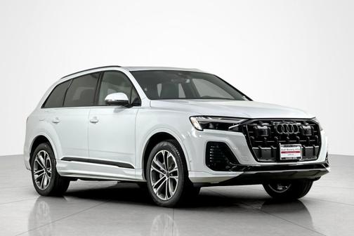 2026 Audi Q7 45 Premium Plus