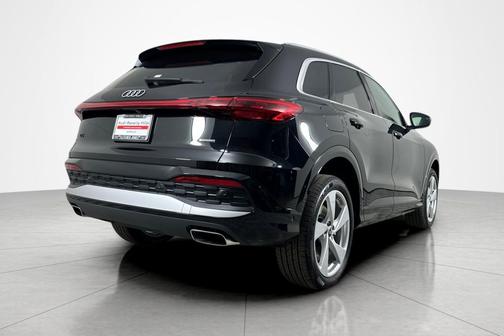 2025 Audi Q5 Premium Plus