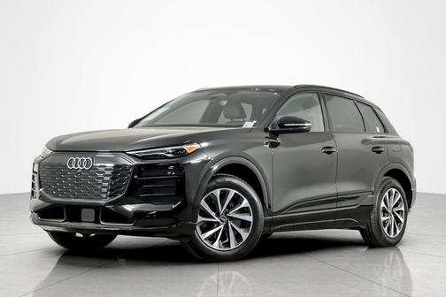 2025 Audi Q6 e-tron Premium quattro