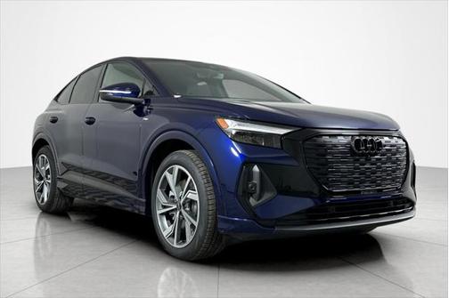 2025 Audi Q4 e-tron Sportback Premium 55 quattro