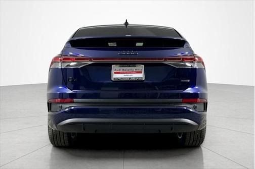 2025 Audi Q4 e-tron Sportback Premium 55 quattro